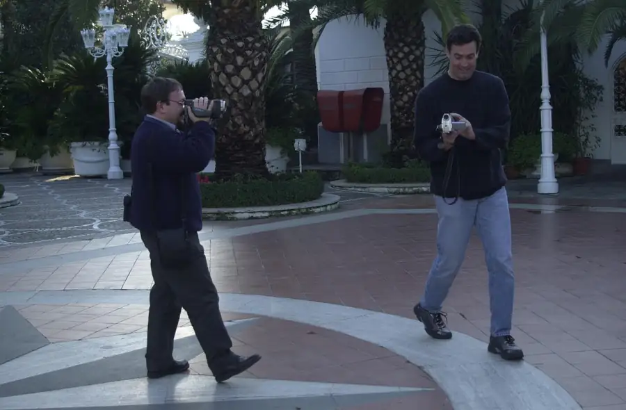 Mario Guarini con David McVicar durante una produzione