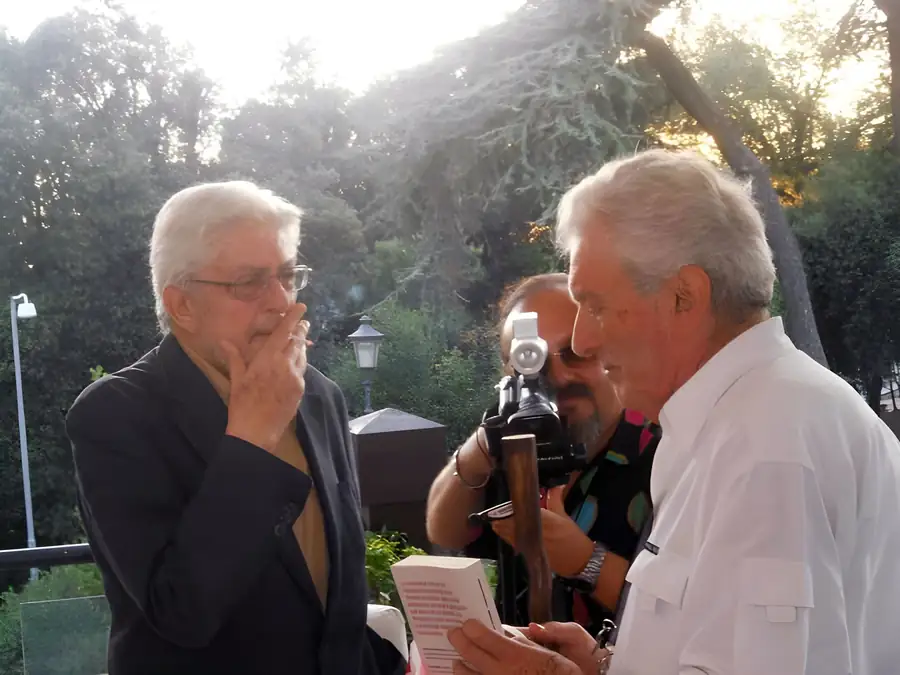 Mario Guarini con Ettore Scola durante un docuvideo dedicato a Giuseppe Ferrara